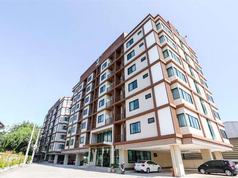 V-Twin Donjan Service Apartment Τσιάνγκ Μάι Εξωτερικό φωτογραφία
