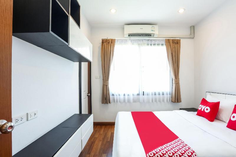 V-Twin Donjan Service Apartment Τσιάνγκ Μάι Εξωτερικό φωτογραφία